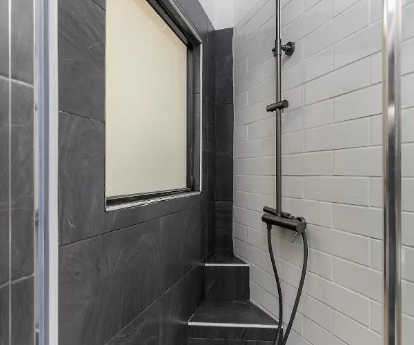 Appartement Stylish And Modern - Miltos