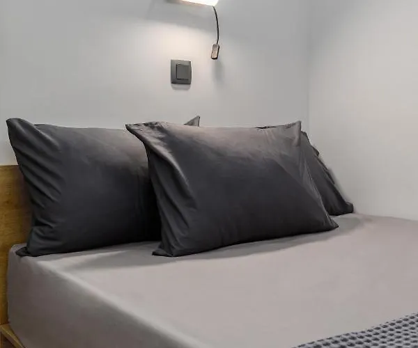 Stylish And Modern - Miltos 公寓